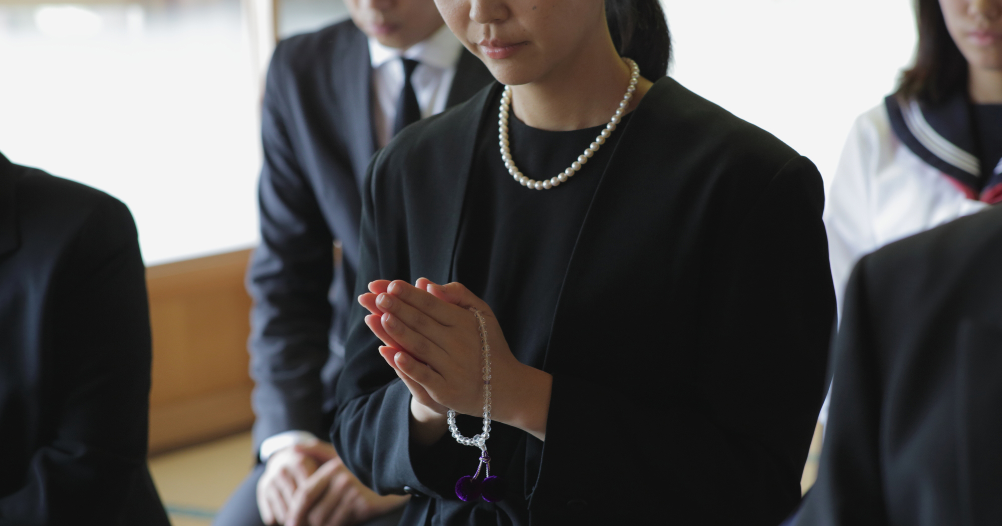 法要 法事の作法 お供え お布施 服装はどうする 仏壇 仏具のことなら いい仏壇