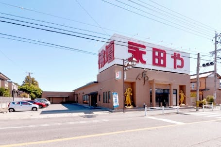 『永田や佛壇店』　知立本店　外観写真