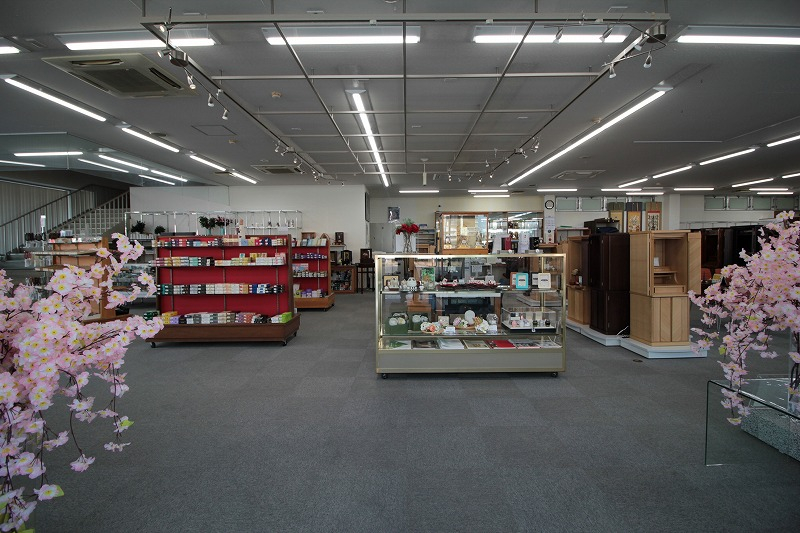 小林朱雲堂／青江店
