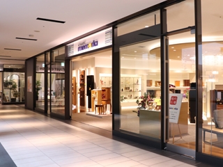 現代仏壇直営店 ギャラリーメモリア大阪梅田